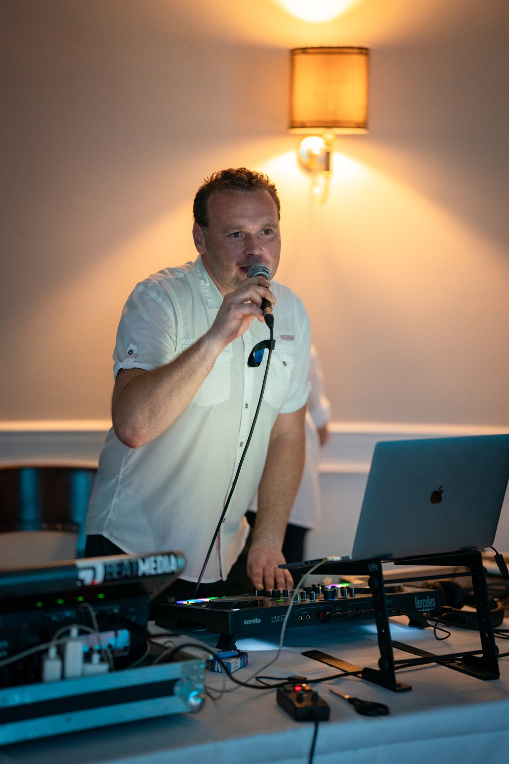 DJ na svadbu